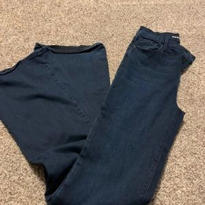 Old navy 6 tall flare jeans